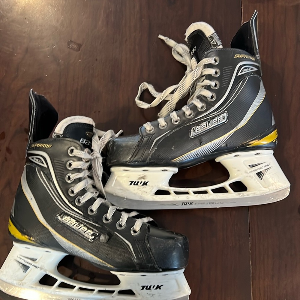 Bauer Supreme Hockey Skates one40